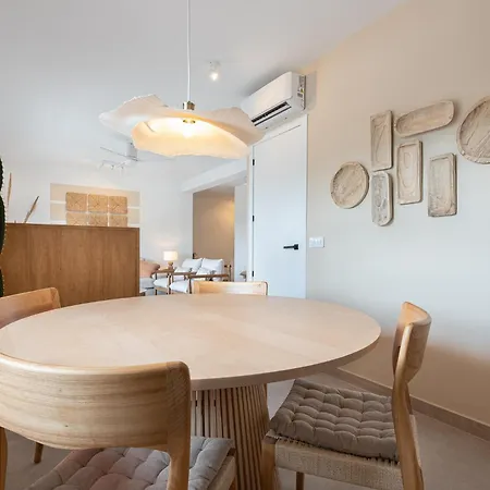 K-bay By Nuka Homes 아파트 자베아